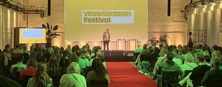 VSF 2023 - Afsluiting festival door Vincent Bijlo - 765x300px