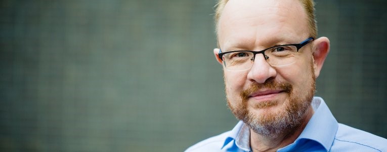 Blog: ‘How to survive a robot uprising?’